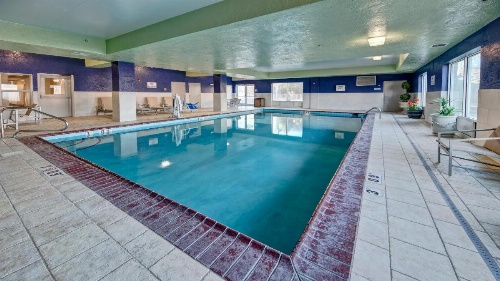 Holiday Inn Express Hotel & Suites London image 26