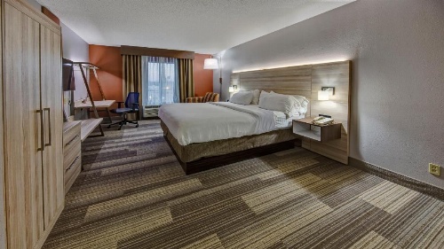 Holiday Inn Express Hotel & Suites London image 36